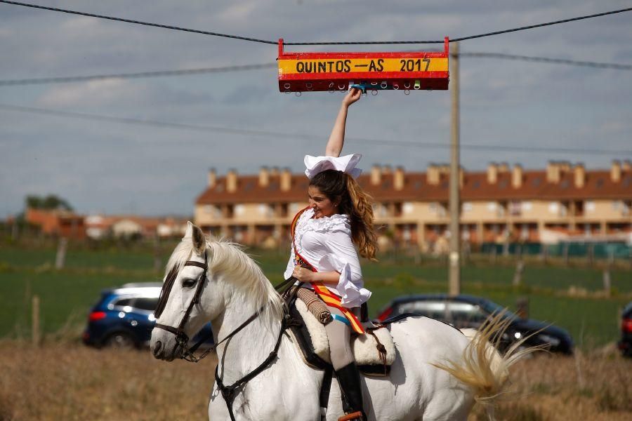 Los quintos de Monfarracinos persiguen las cintas