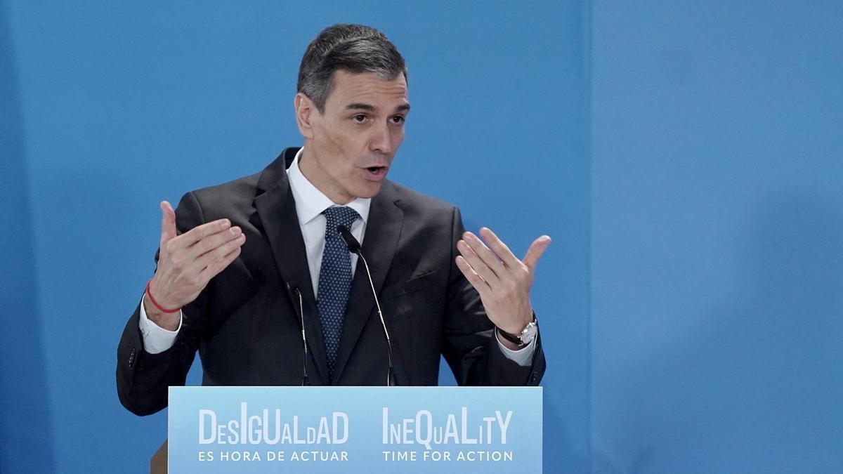 Sánchez critica los regalos fiscales de las CCAA a las élites: "Los que más tienen deben contribuir más"