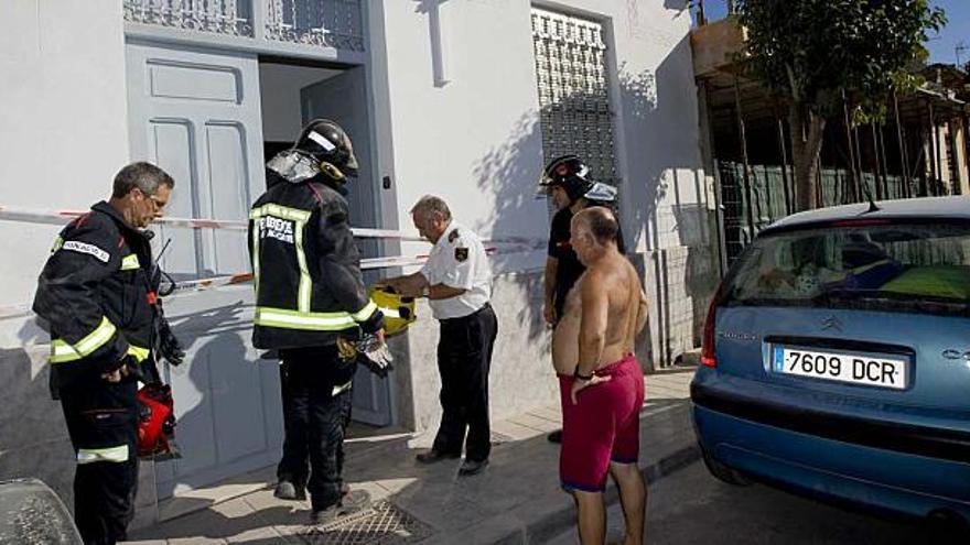 Dos heridos al caerles el techo de su casa por una obra anexa