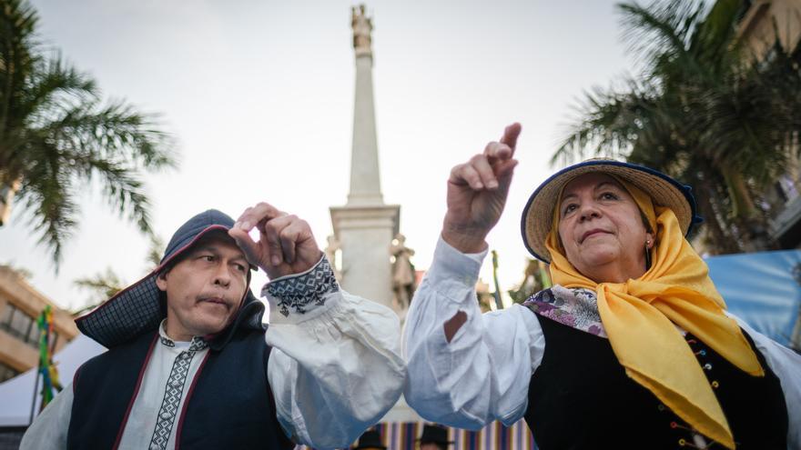 Santa Cruz pone en marcha el primer plan de apoyo al folclore canario