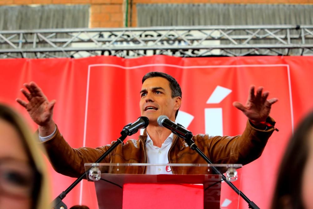 Acto de Pedro Sánchez en Burjassot