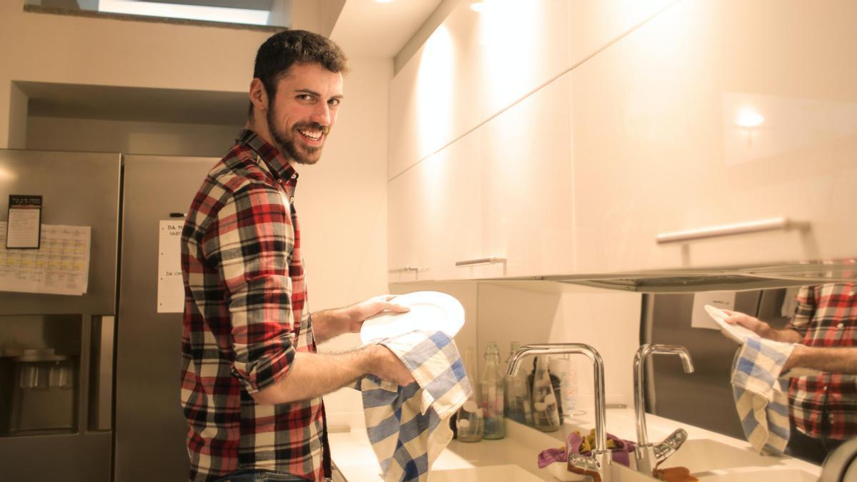 TRAPOS SUCIOS  ¿Con qué frecuencia debes lavar los paños de cocina?  Descubre si lo haces lo suficiente