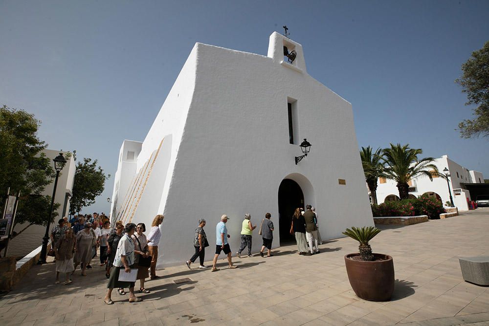 Procesión de la Virgen del Carmen en es Cubells