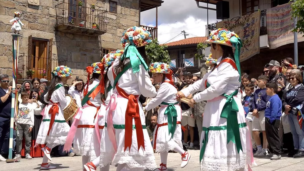 A romaría etnográfica Raigame celebra a súa 23ª edición en Vilanova dos Infantes con milleiros de asistentes