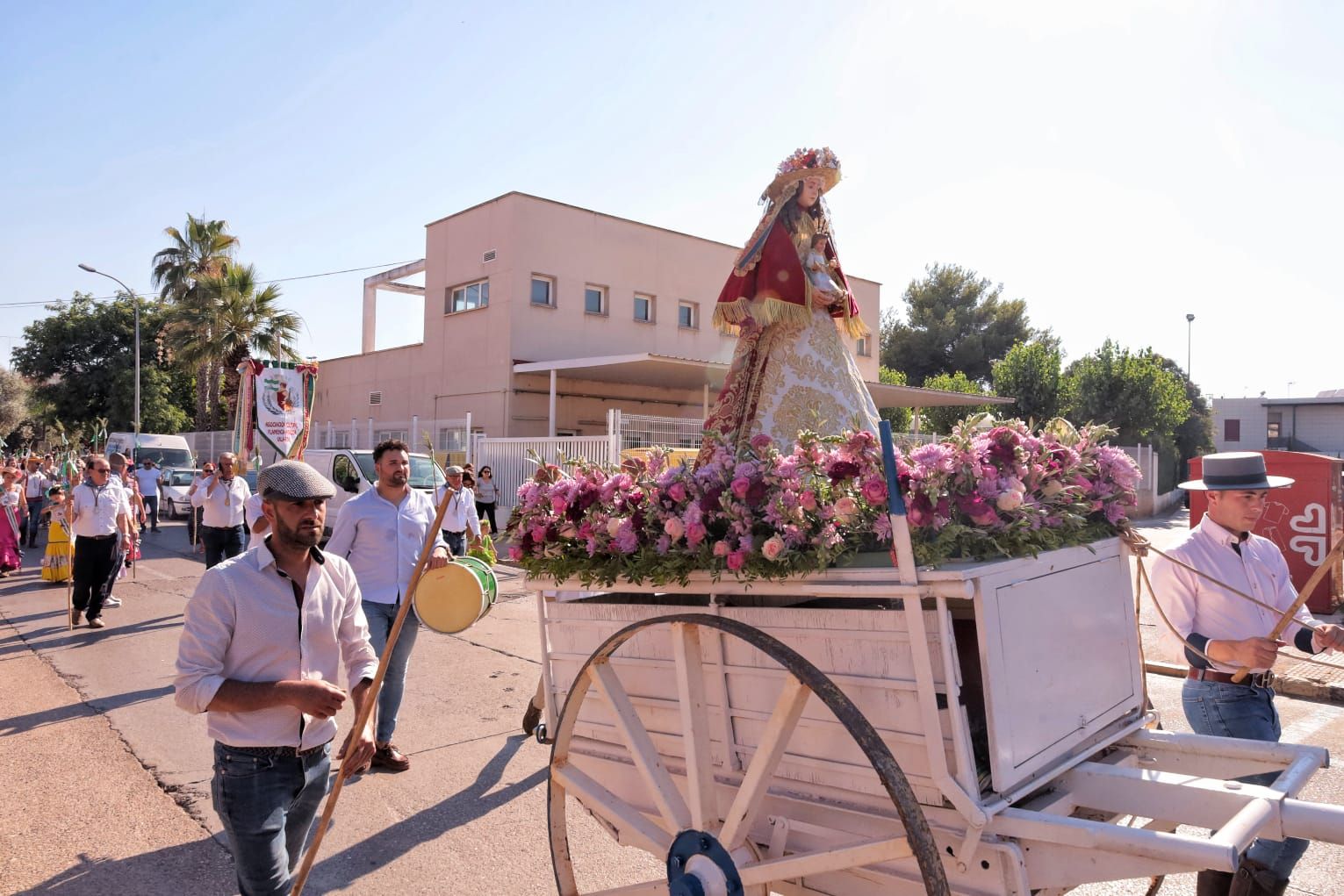 Revive el homenaje a la Virgen del Rocío en Vila-real