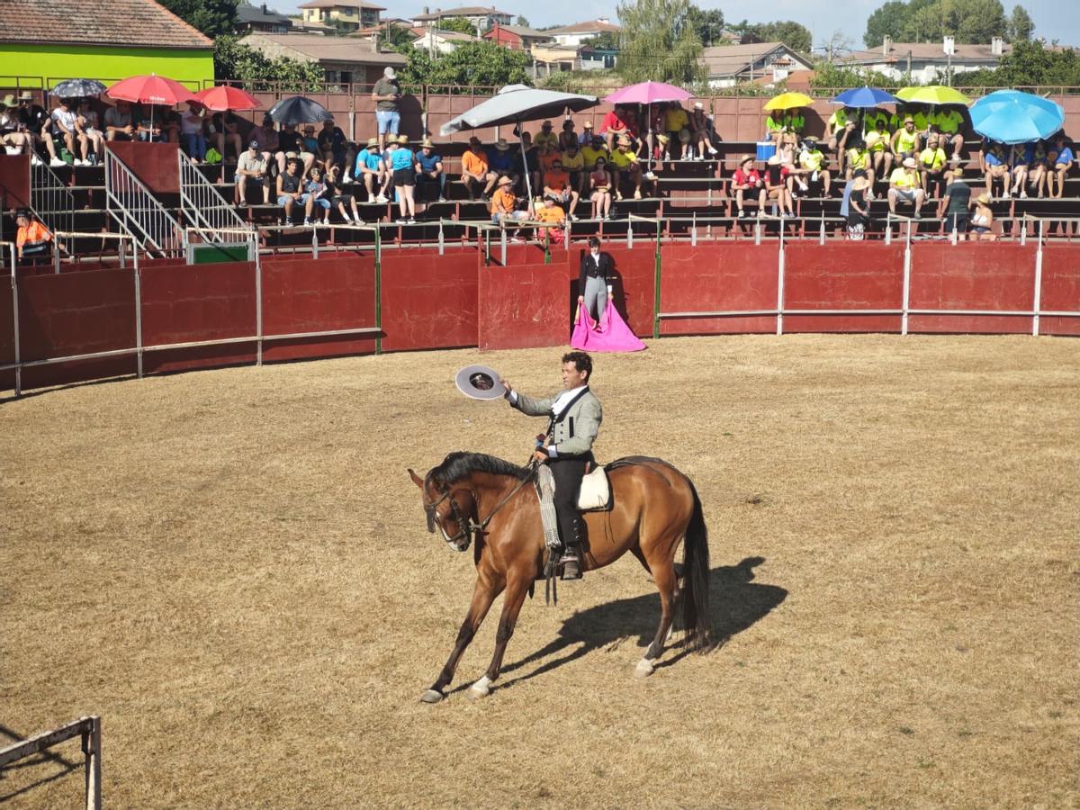 GALERÍA| Tarde de toros en Alcañices