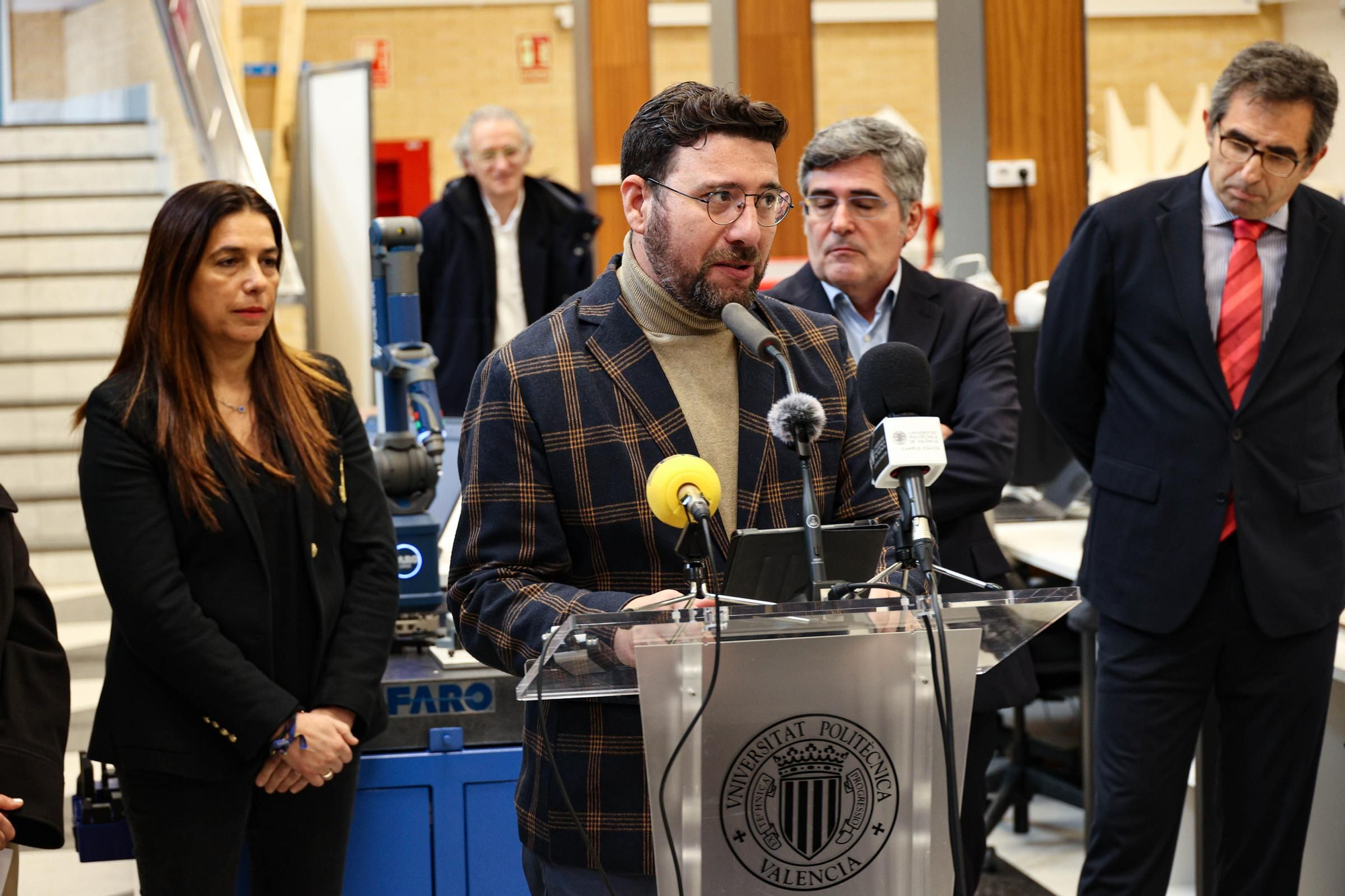 Inauguración del Laboratorio Digital en la UPV de Alcoy