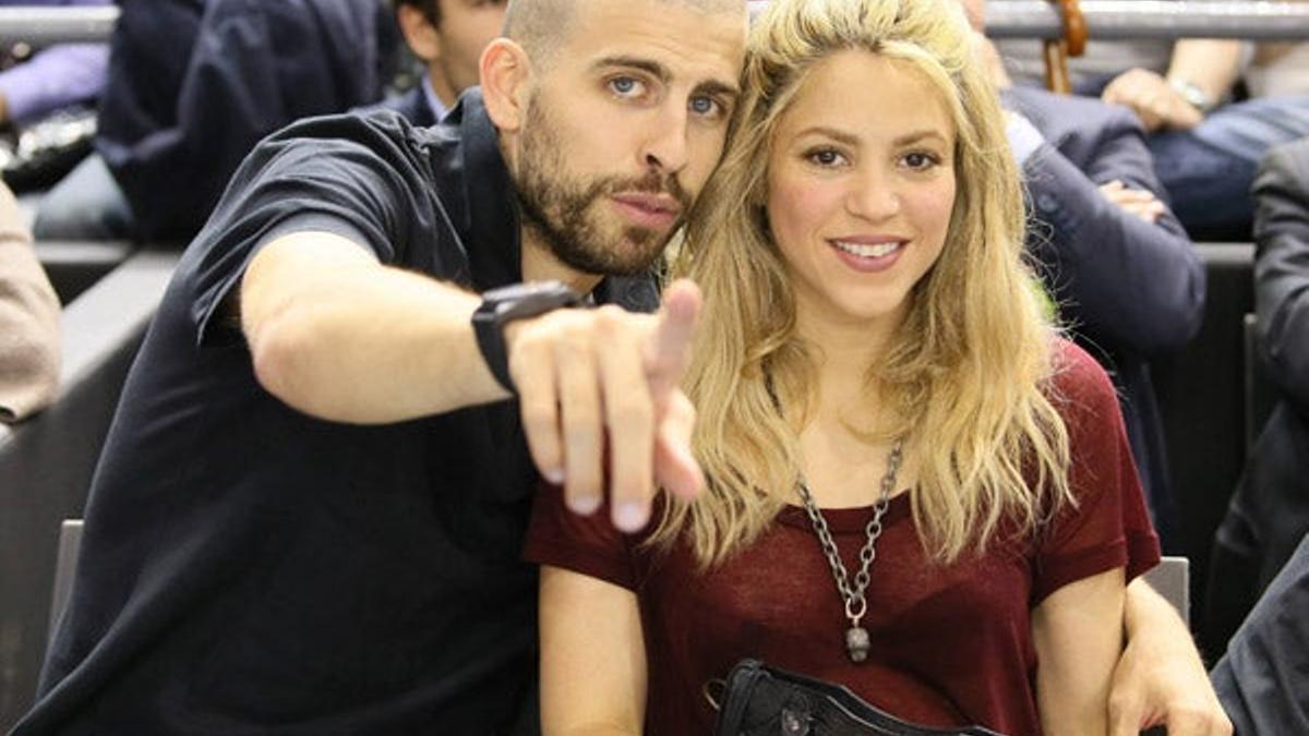 Shakira y Piqué, juntos en el baloncesto