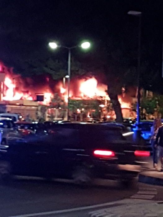 Incendio en un supermercado de Muro