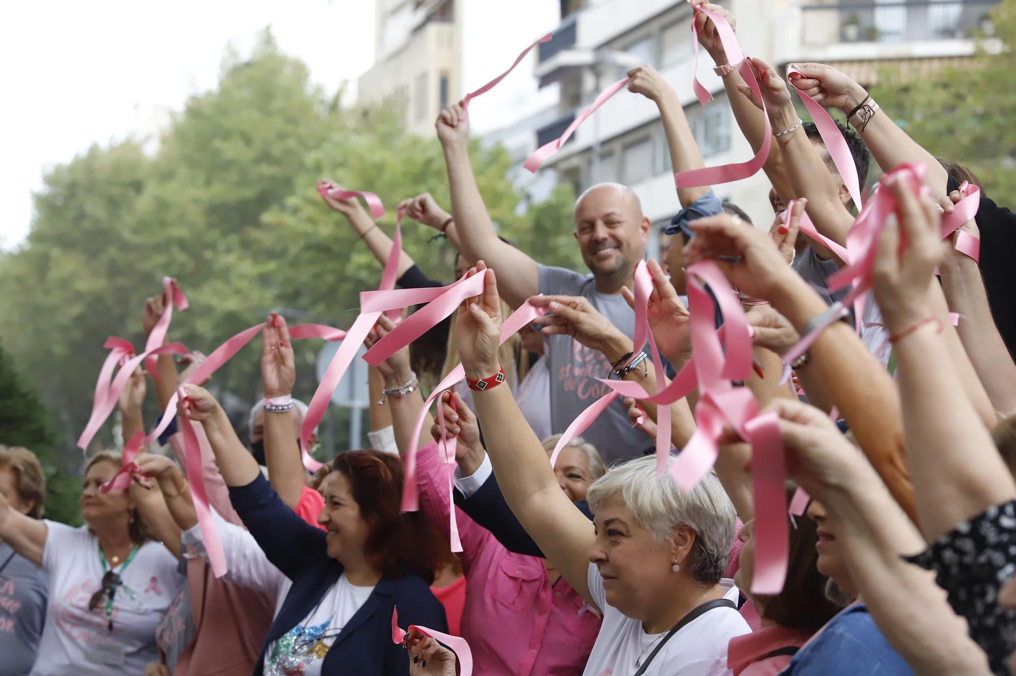 Acto en Córdoba por la campaña del Día Mundial Contra el Cáncer de Mama