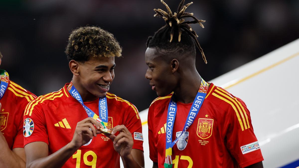 Nico y Lamine, tras ganar la Eurocopa