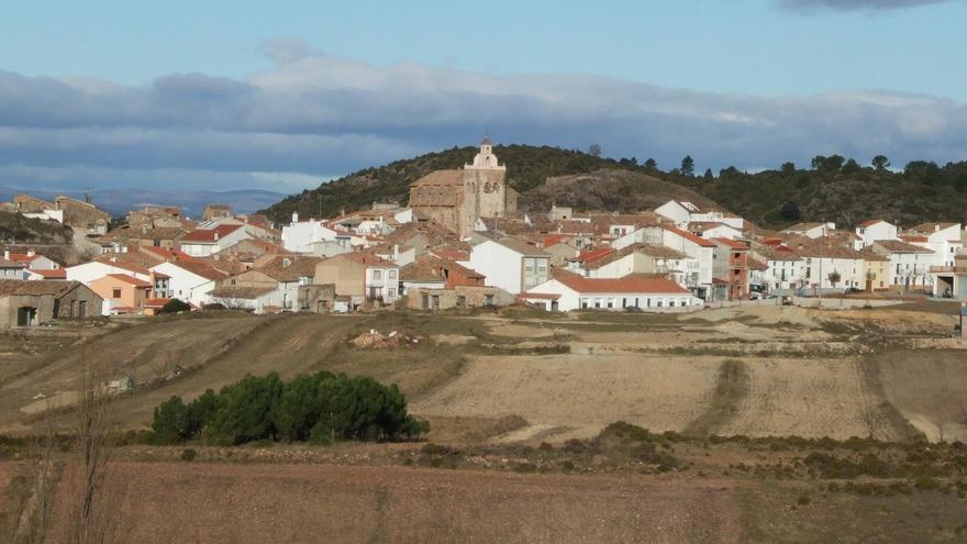 Un pueblo de Castellón busca una persona para abrir su primera tienda después de nueve años