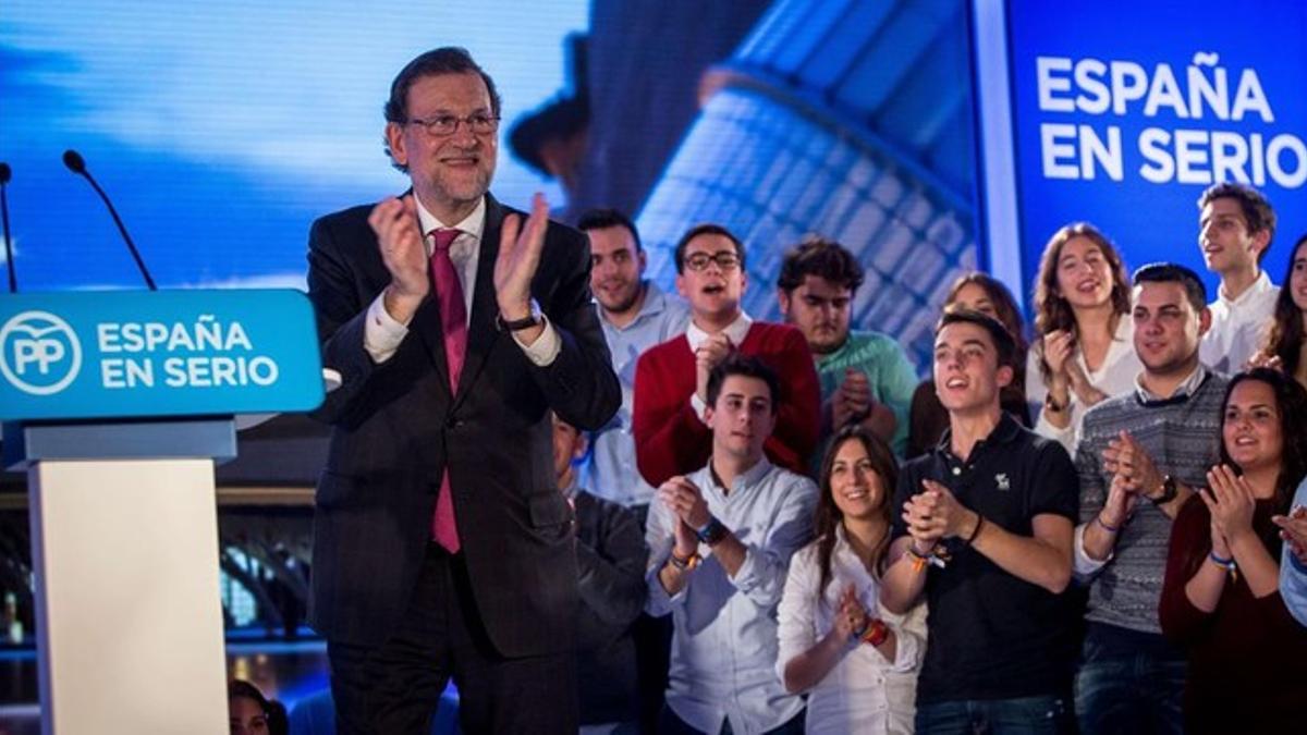 El candidato conservador, Mariano Rajoy, este viernes en un mitin de cierre de campaña en Valencia.