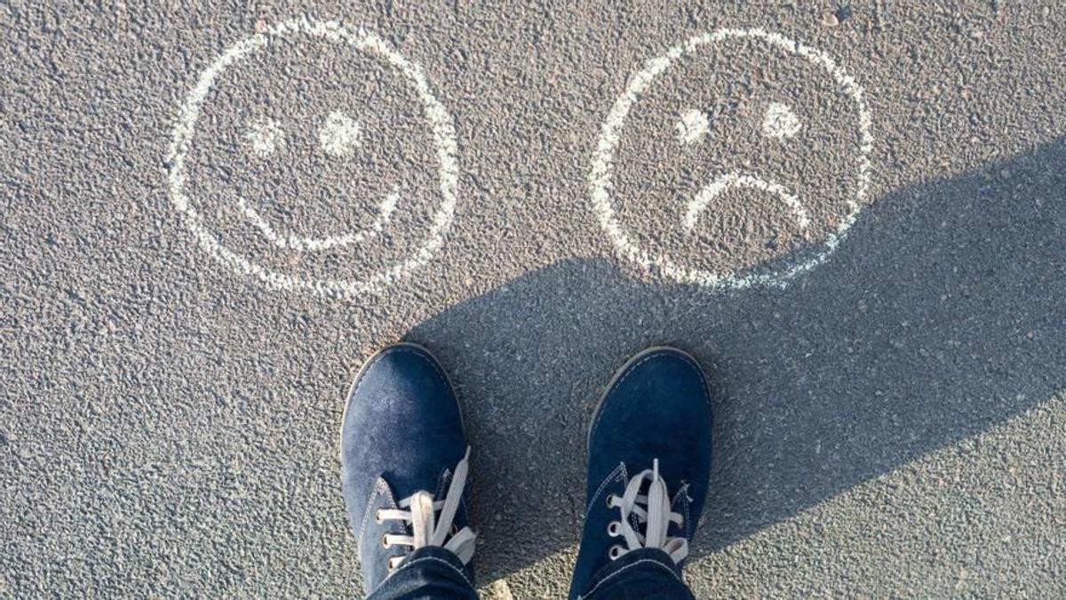 "La felicidad ya no se persigue como meta lejana sino como forma de vivir"