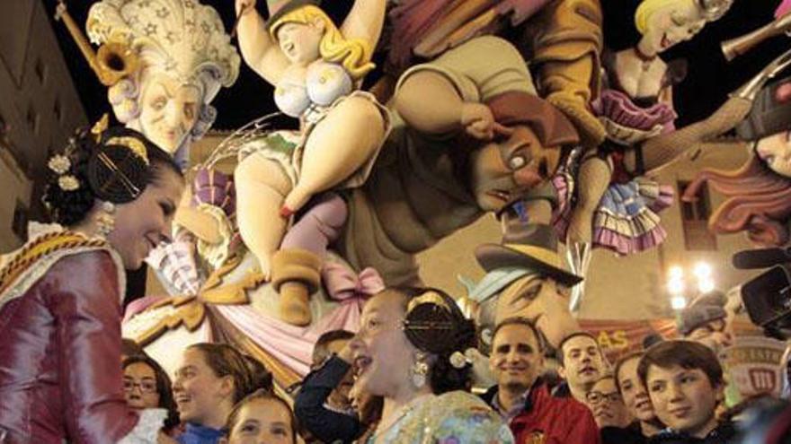 Fallas: El Pilar recupera el cetro