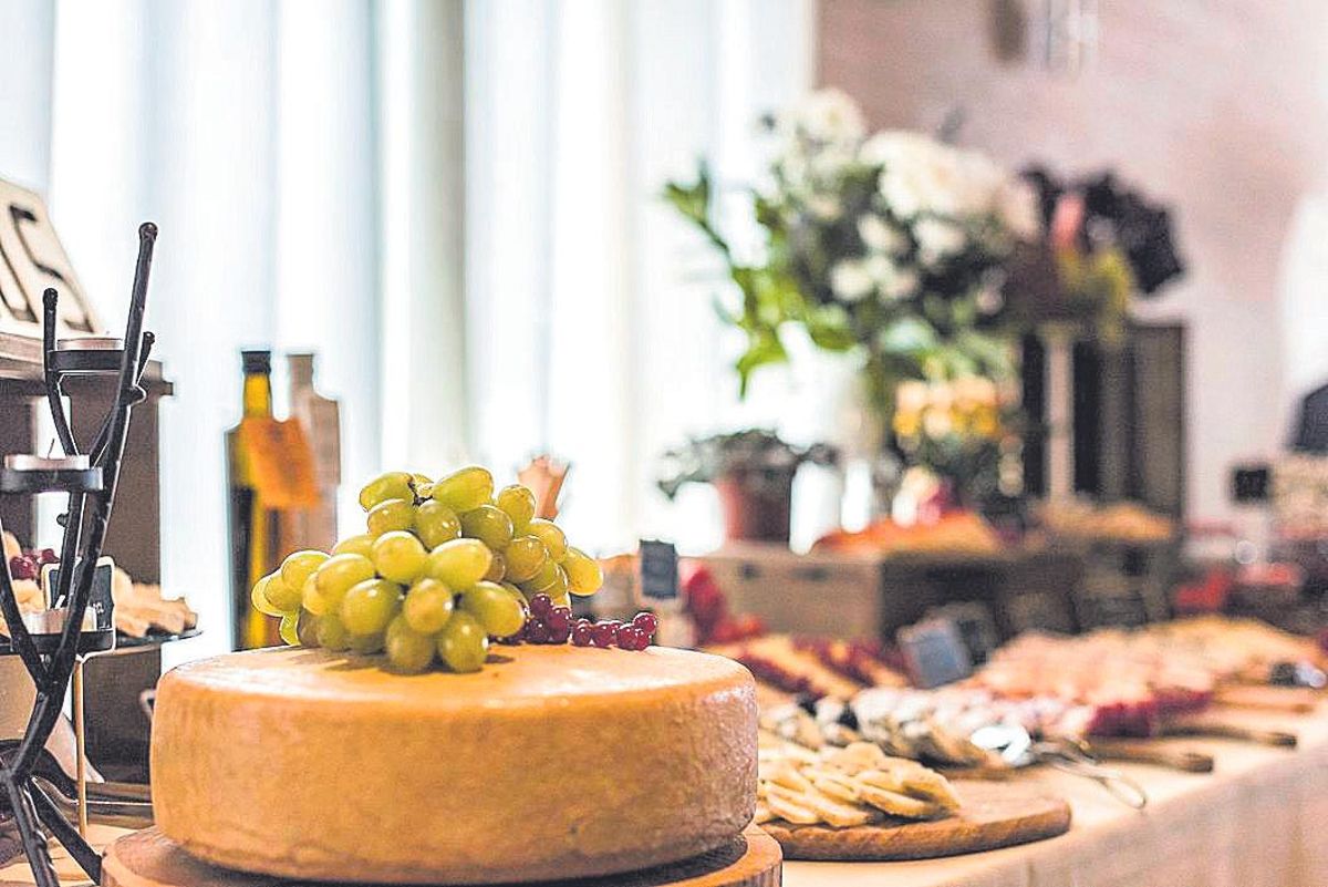 En Hospes Palacio de Arenales, son especialistas en eventos corporativos, jubilaciones, cumpleaños, eventos familiares, bautizos o comuniones y bodas.