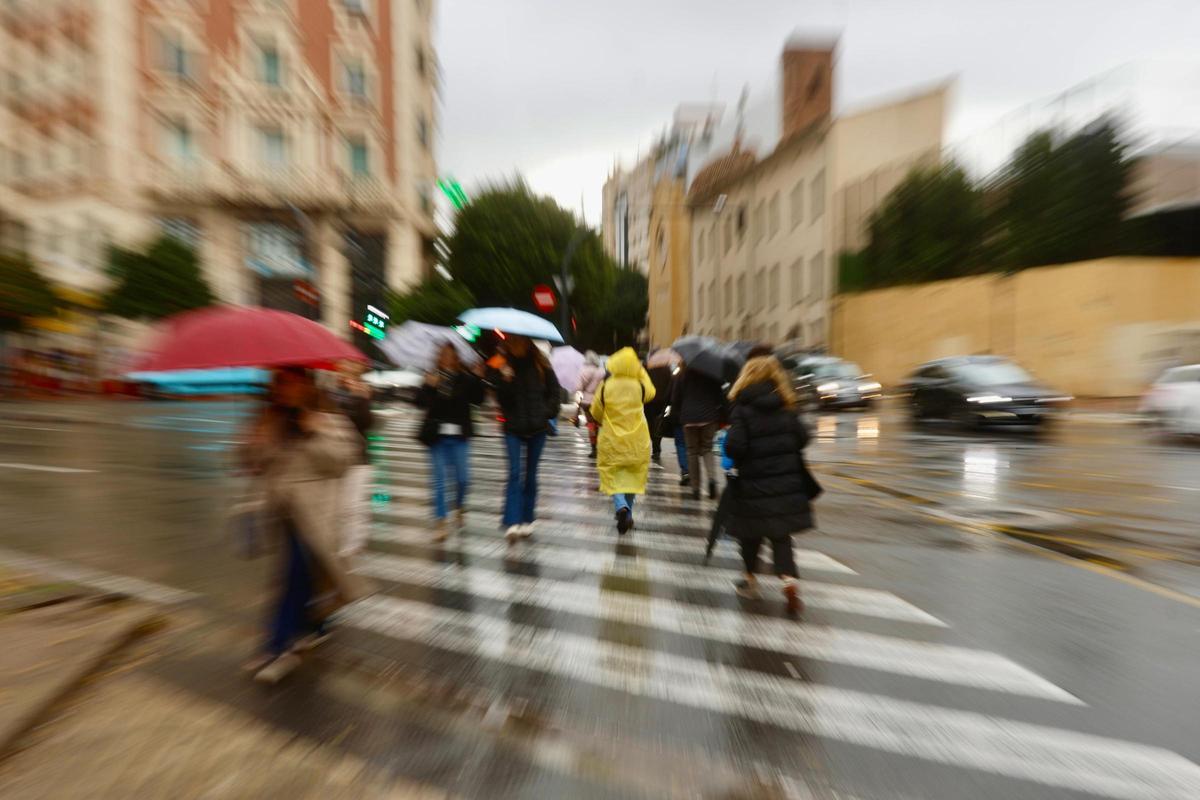 La borrasca Emilia deja una jornada de lluvias en València