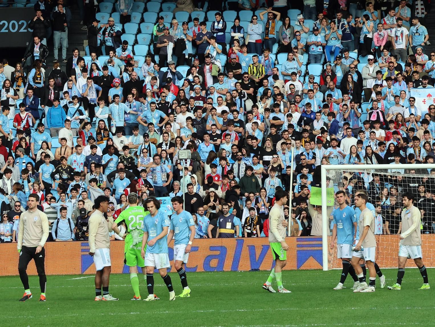 De la fiesta inicial a la decepción: las mejores imágenes del Celta-Girona