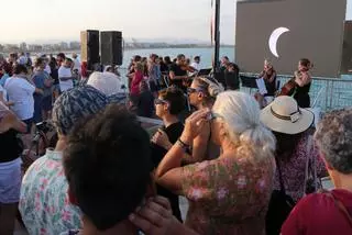 Port de Sagunt: Abarrotado pantalán para vivir el eclipse con un despliegue sin precedentes