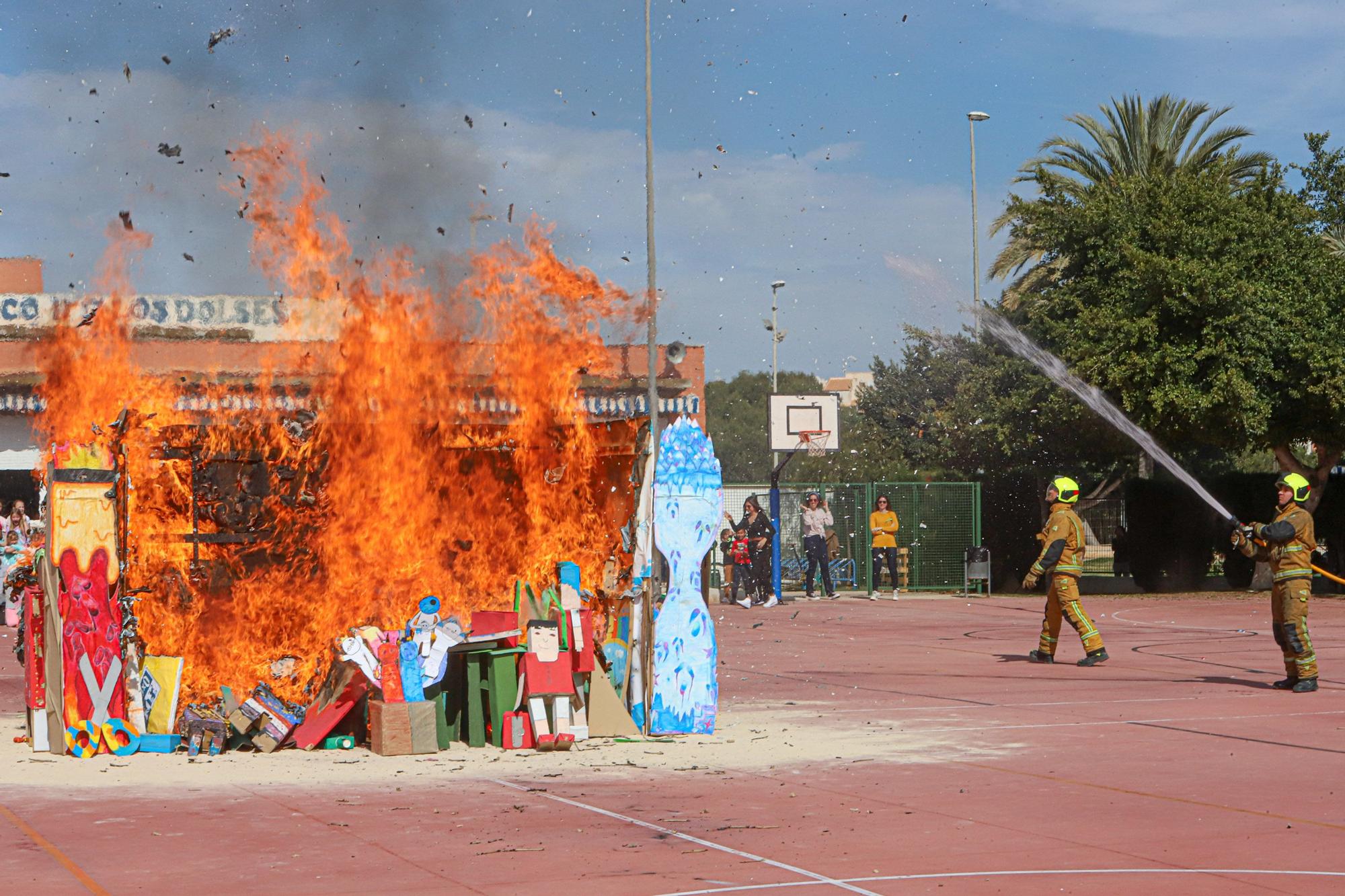 Cremà de Fallas en el CEIP Los Dolses