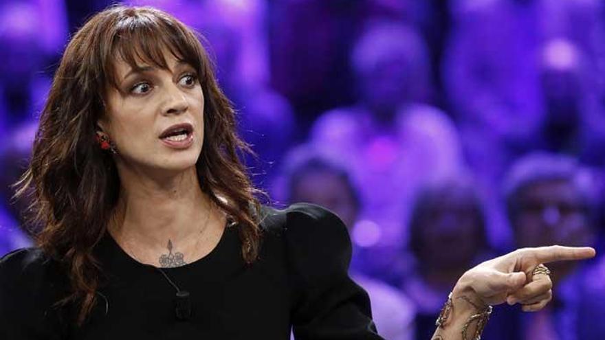 Asia Argento, durante su entrevista en la televisión italiana.