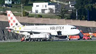 Volotea evita decir si mantendrá los vuelos a Málaga y Valencia desde Alvedro