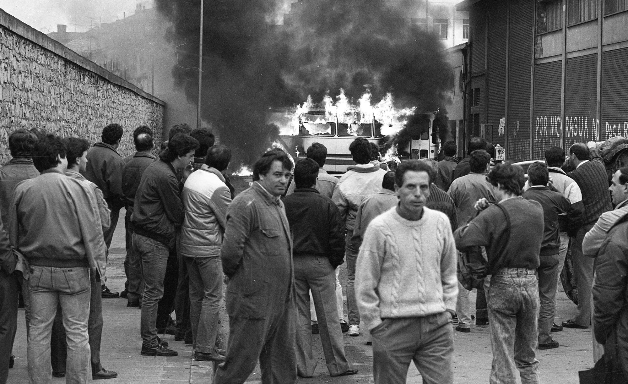 5. Naval Gijón en lucha 1989.jpg