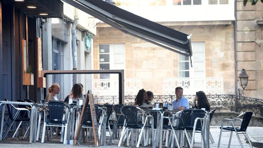 Solo los hosteleros sin terraza podrán instalar mesas en plazas de aparcamiento