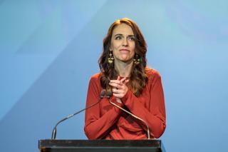 La primera ministra de Nueva Zelanda pide a la población "delatar" a quienes se salten las restricciones