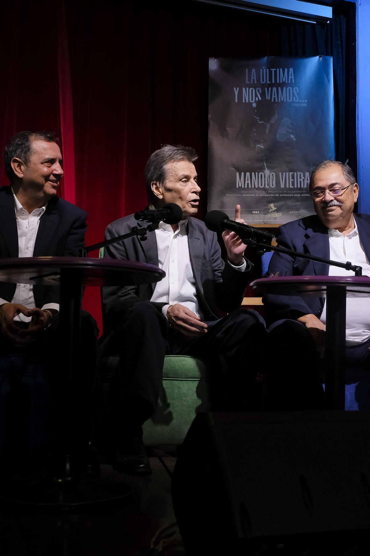 Manolo Vieira presenta su último espectáculo 'La última y nos vamos' Manolo Vieira presenta su último espectáculo 'La última y nos vamos'