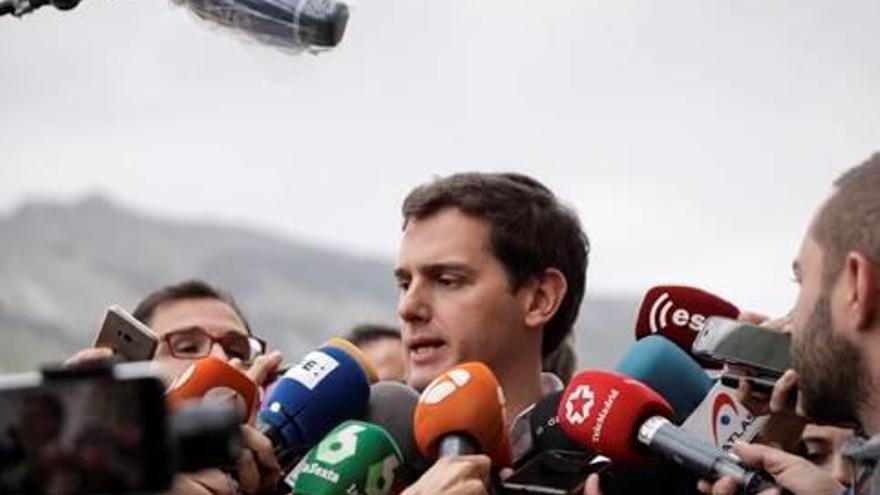 Rivera va assegurar que Valls «seria millor alcalde que Colau».
