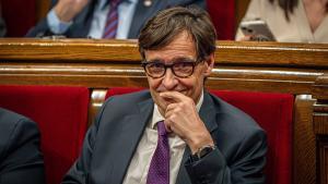 El president de la Generalitat, Salvador Illa, en el Parlament