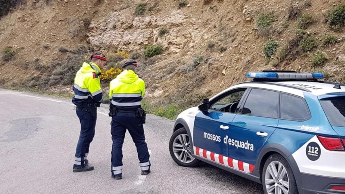 Una patrulla de Mossos d'Esquadra en una imagen de archivo.