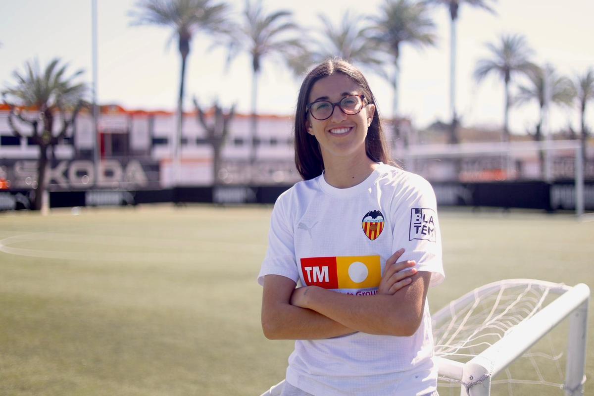 Sara Tamarit atiende a SUPER
