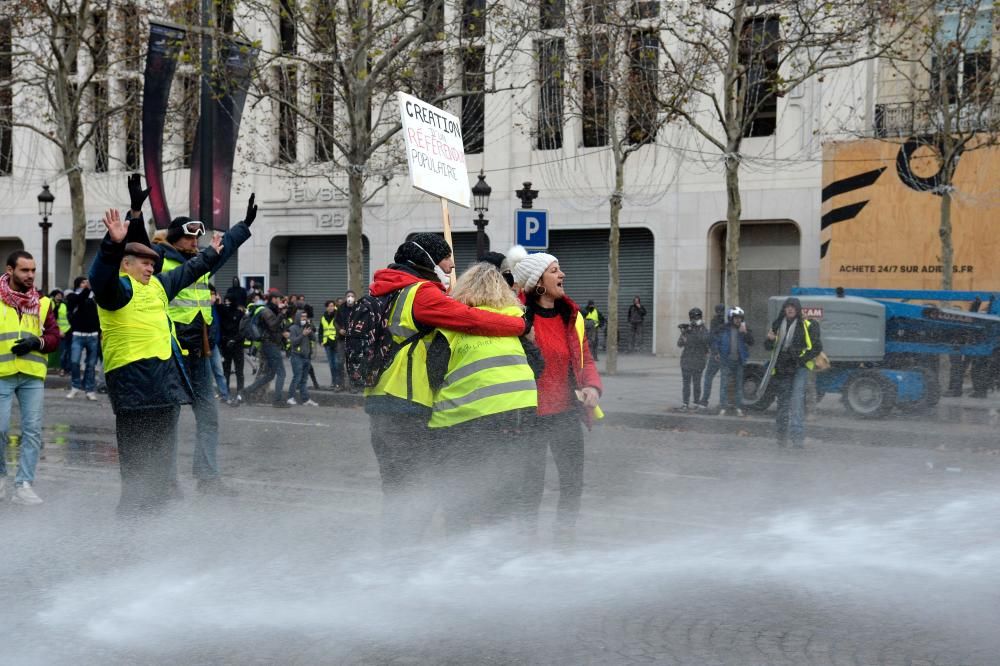 Protesta en París de los ''chalecos amarillos''