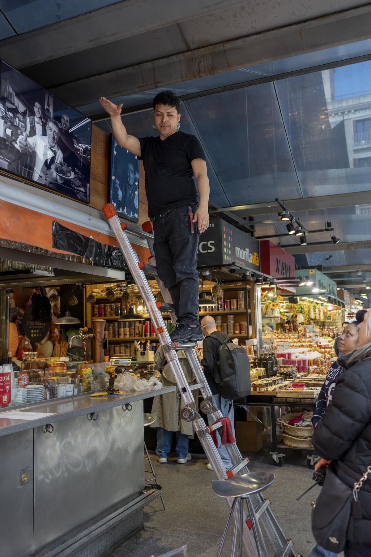 El antiguo Pinotxo de la Boqueria se convierte en El Mític Bar pero utiliza al icónico fundador