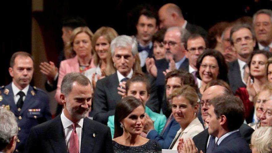 El Rey da la bienvenida a Luis Fernández-Vega al frente de Fundación Princesa