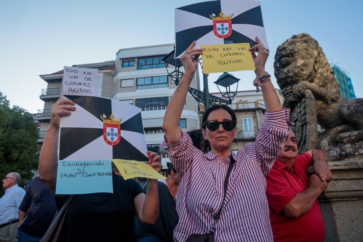 Un momento de la protesta vivida esta tarde en Vilagarcía.