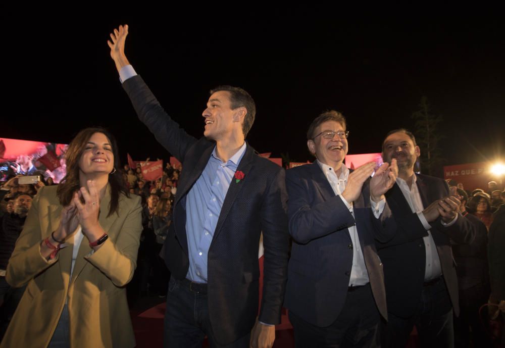 Cierre de campaña de Pedro Sánchez junto a Ximo Puig en Valéncia