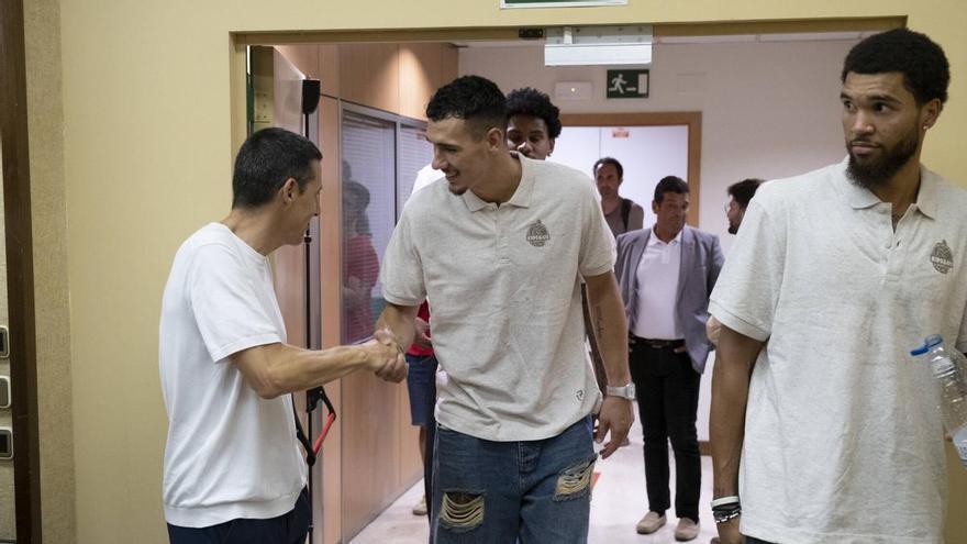 El Kids&Us Manresa recupera els internacionals abans del segon test de la pretemporada