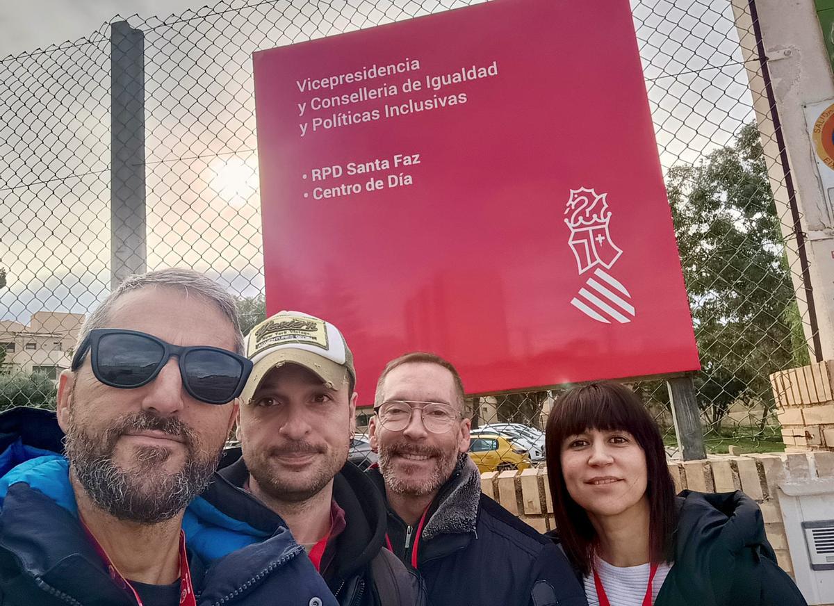 La protesta ha tenido lugar en este centro dependiente de la Generalitat
