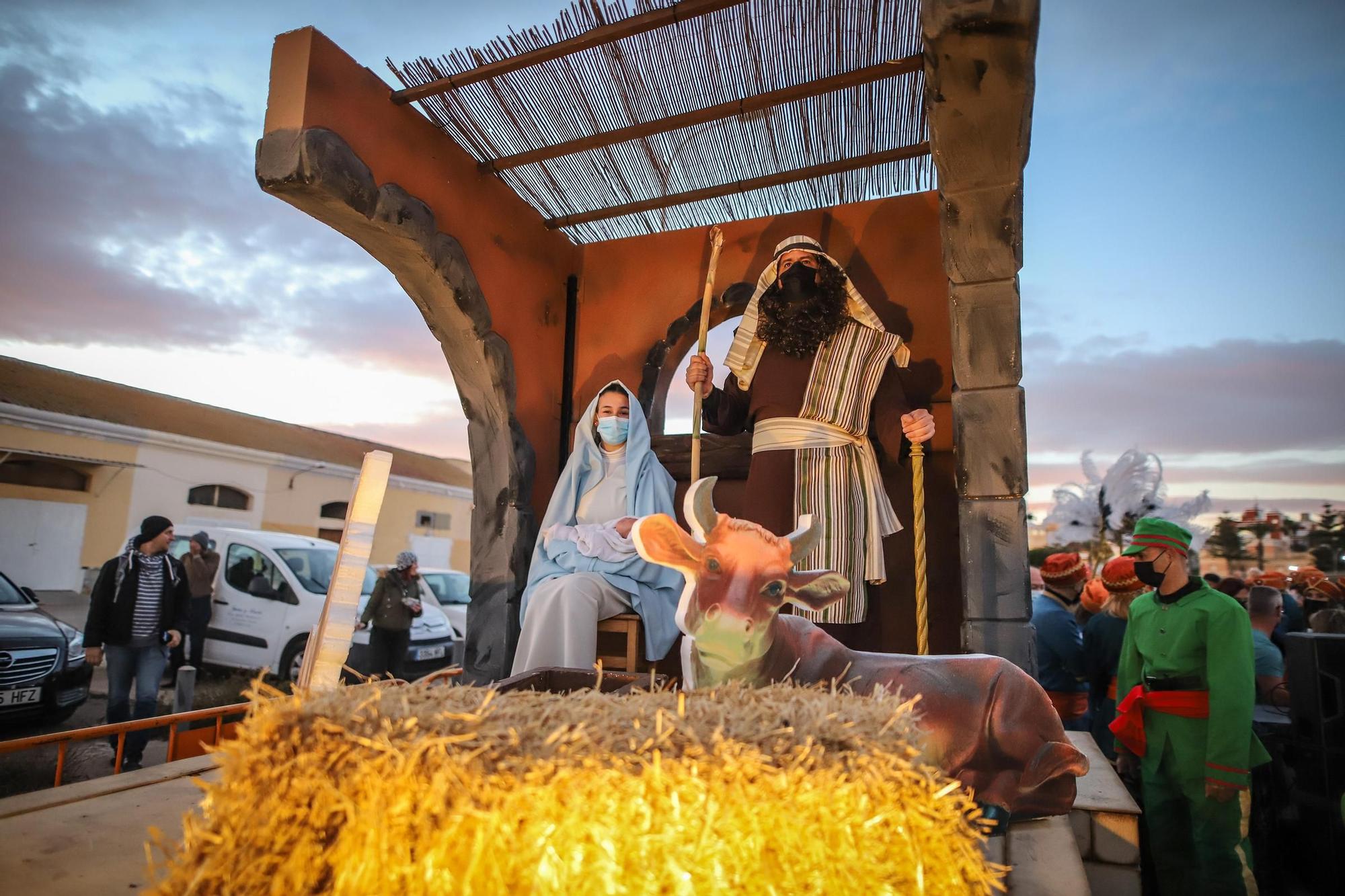 Los Reyes Magos desembarcan en Torrevieja