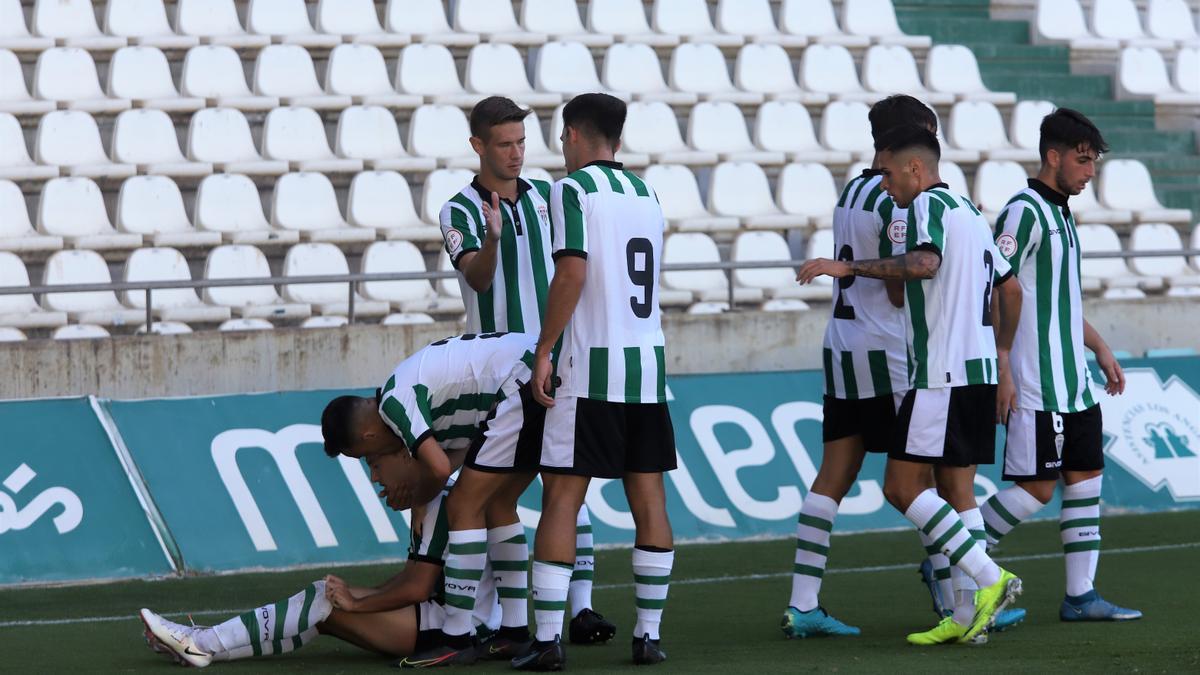 Las imágenes del Córdoba B-Ciudad de Lucena