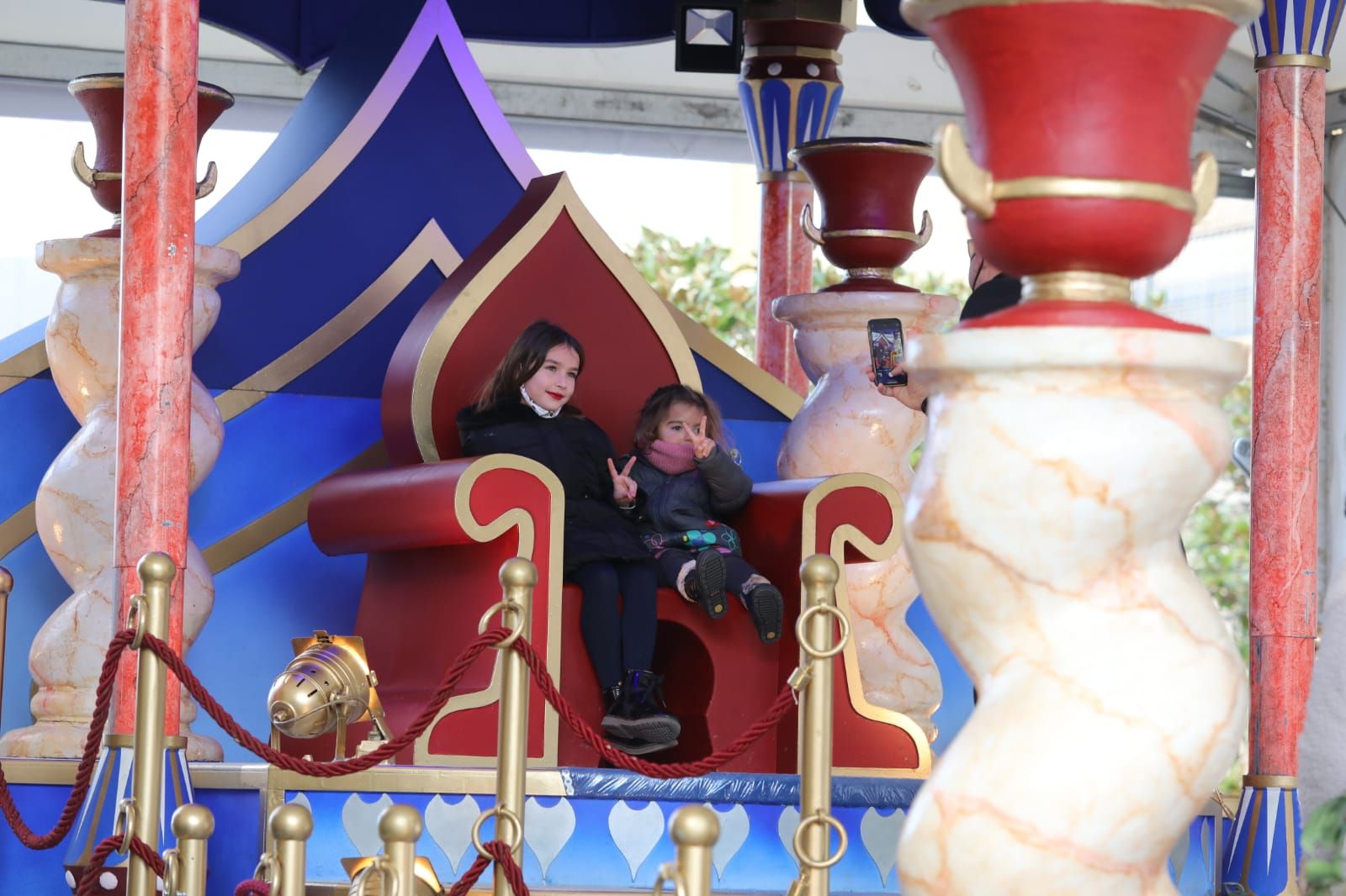 La Navidad se vive en la plaza del Pilar