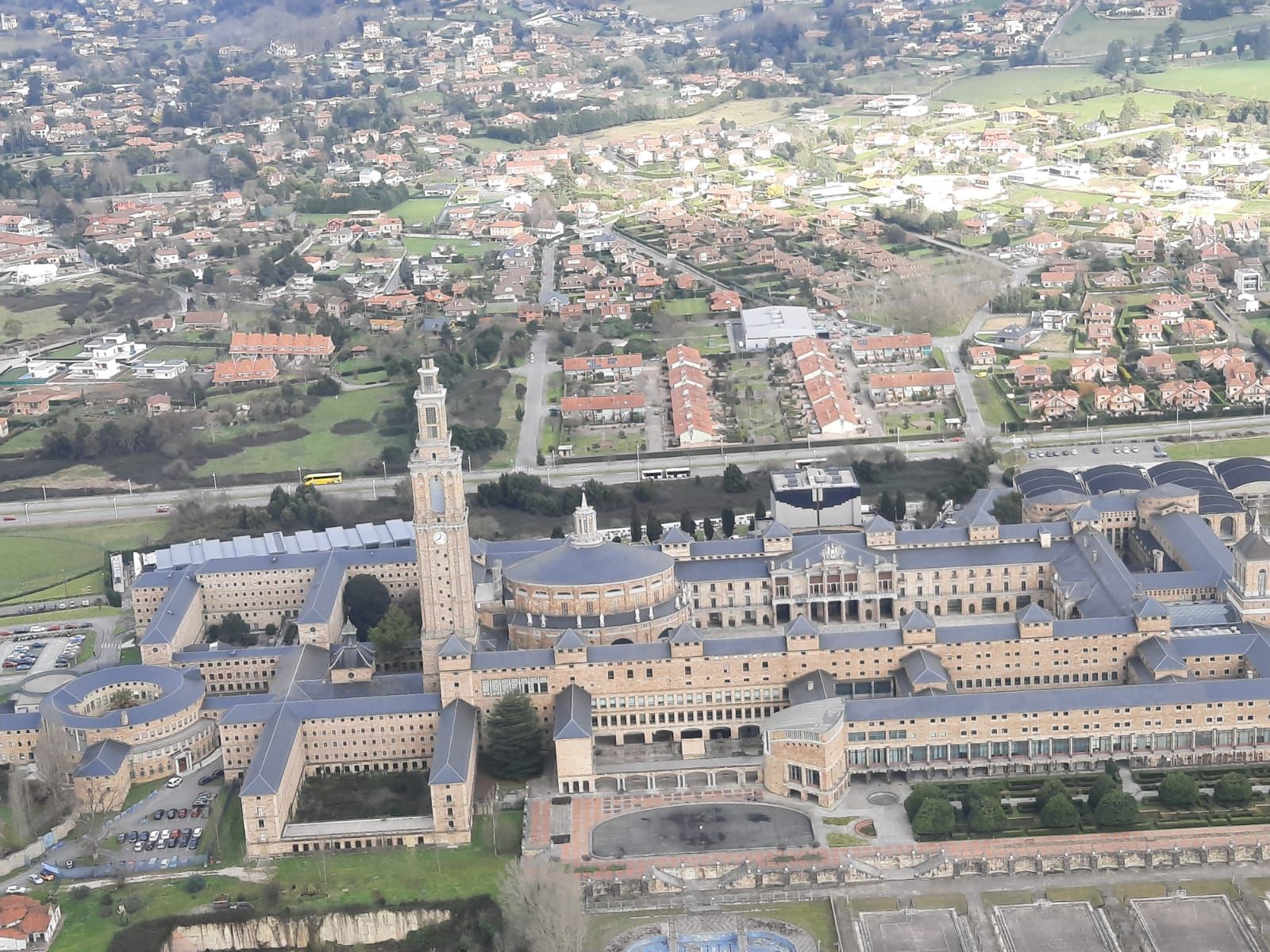 En imágenes: Así se ve Gijón desde el aire