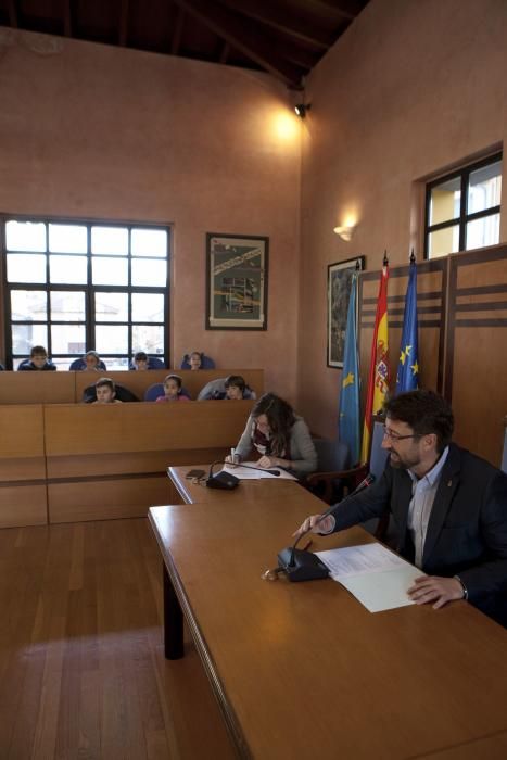 Pleno infantil en San Martín del Rey Aurelio