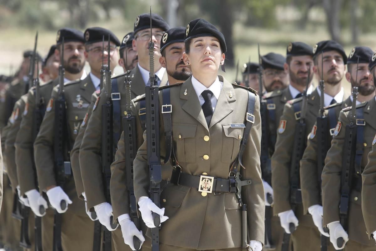 Fotogalería / El general Aroldo Lázaro toma posesión de la Brigada Guzmán el Bueno X