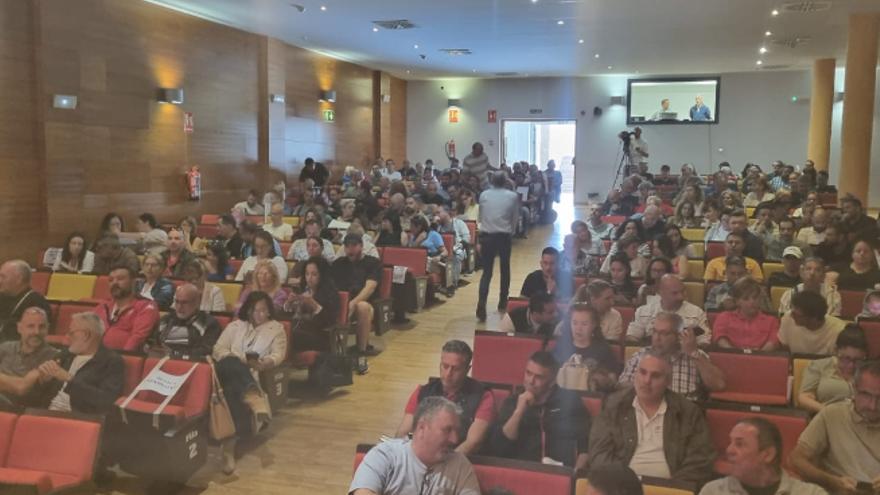 Los trabajadores turísticos mantienen la convocatoria de huelga en la provincia tinerfeña