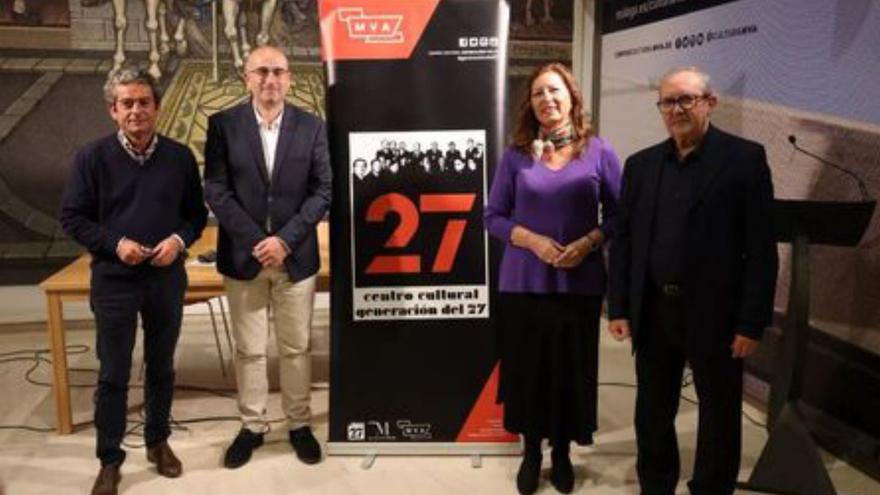 Beatriz Santiago García y Vicente Ordóñez Roig, ganadores del Premio de Ensayo María Zambrano