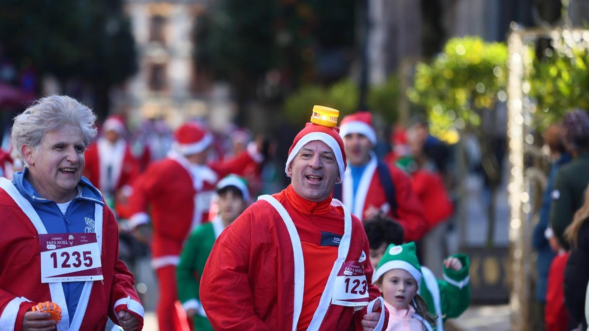 En la parte de arriba y que se vea bien: así utilizan los runners en Asturias la nueva baliza V-16